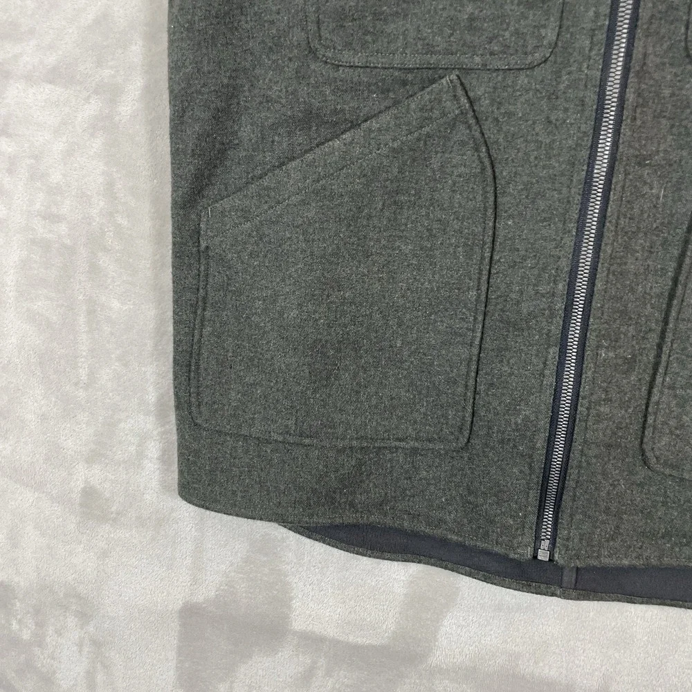 Woolrich Vest Mens Medium Utility Soft Shell Cotton Insulated Sherpa Lined